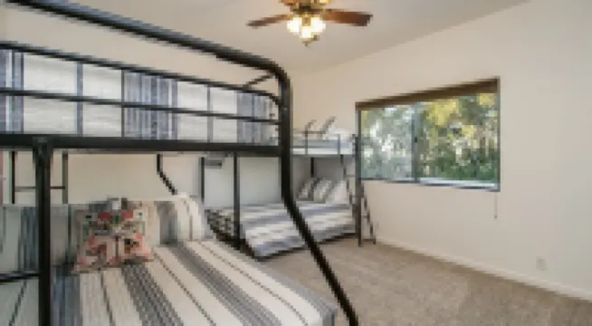 Casa Buena - Luxurious Retreat w2 Masters and Views