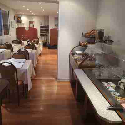 Hôtel de la Perdrix Rouge. Dining/Meeting Rooms