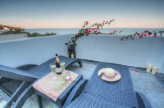 Chios Xenia Studios & Apartments