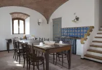 Palazzo Turro Bed & Breakfast Hotel di Travo