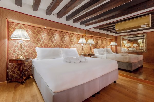 Ca Dell'Arte Hotels in Venedig
