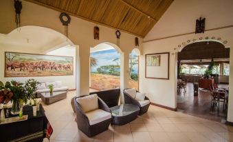 Sentrim Mara Game Lodge