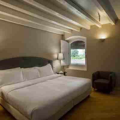 Santellone Resort Rooms