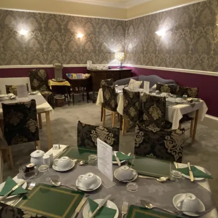The North Cliff Hotel