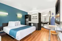 Studio 6 Suites Carpinteria, CA–Santa Barbara-South Các khách sạn ở Carpinteria