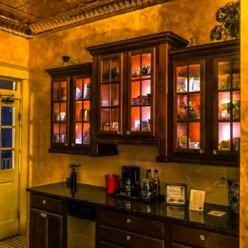 Isetta Inn (Boutique Hostel)
