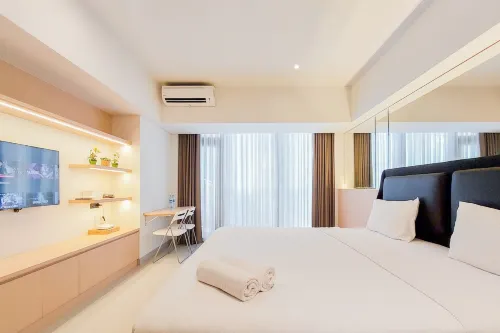 Fancy and Nice Studio Apartment Carstensz Residence - 4-Star