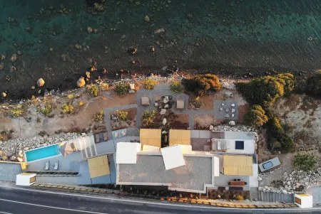 Floating Cubes Villas Aegina