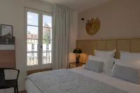 Hôtel le Prieuré Hotels in Saint-Julien-de-Civry