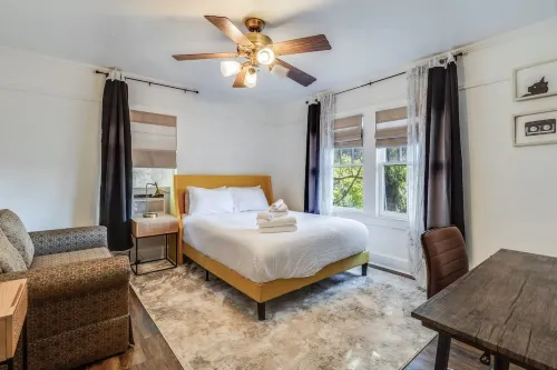 Jefferson Flat فنادق في لافاييت