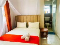 Lux Suites Villa Reese Kisumu - Villas