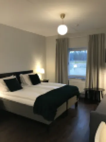 Rasta Grums Hotels in 