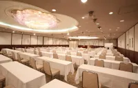 Hotel Hiroshima Garden Palace