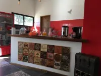 El Bodegón Hostal Boutique - bar