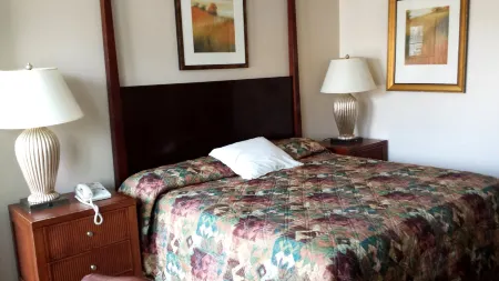 Executive Inn & Suites