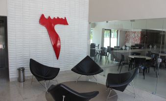 PM802 Cozy Flat for 4 People Boa Viagem