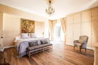 Chateau Meyre Hotel di Avensan