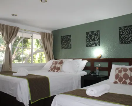 Hotel Tazumal House Hotels in San Salvador