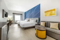 Comfort Suites Louisville Airport