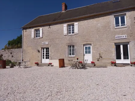 Domaine Airborne Отели в г. Сен-Жан-де-Де