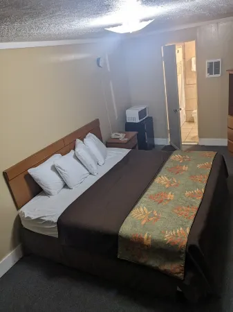 Rainbow Motel Отели в г. Краб Крик