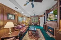 The Inn on North Jefferson Hotels in Milledgeville