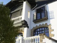 Boutique Hotel Mendi Argia Hotels near Monte Ulía