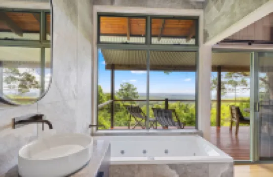 Treetops Seaview Montville