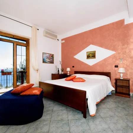 Villa Gioiello - Sea View Pool with Chromotherapy