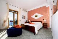 Villa Gioiello - Sea View Pool with Chromotherapy