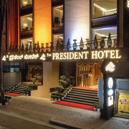 The President Hotel, Kumarapark Отели рядом с достопримечательностью «Торговый центр Mantri Square»