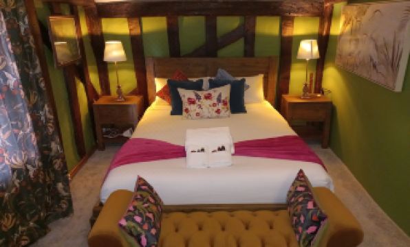 The Hole in the Wall