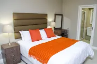 Mayfair Luxury Apartments Hoteles en Century City