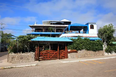 Galápagos Casa Playa Mann