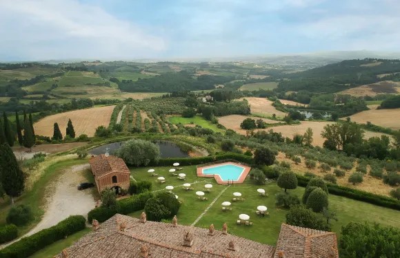 聖彼得羅度假村