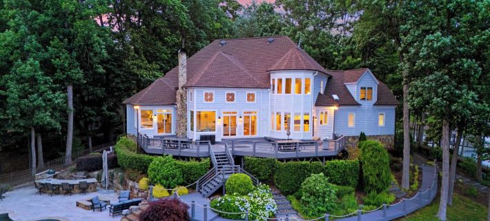 Paradise Pointe by AvantStay Hotels in Catawba County