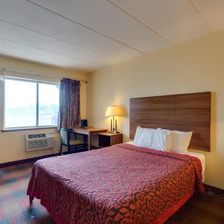 I-80 Inn & Suites