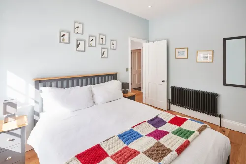 Host & Stay - the Old School House