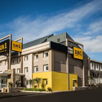 Sun1 Port Elizabeth Отели рядом с достопримечательностью «Форт Фредерик»