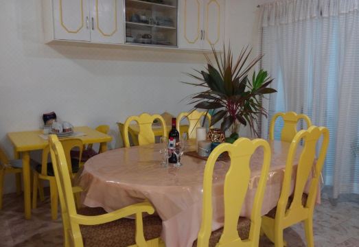 5. 옐로우 하우스 ..