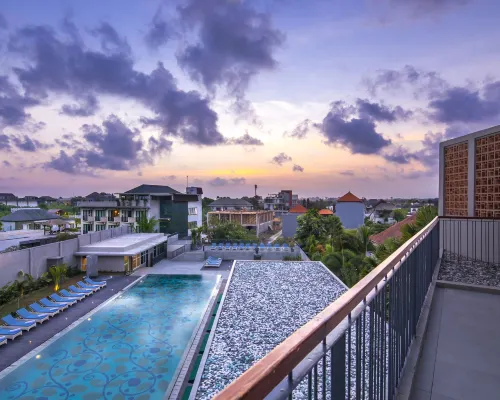Eastin Ashta Resort Canggu Hotels near Echo Beach