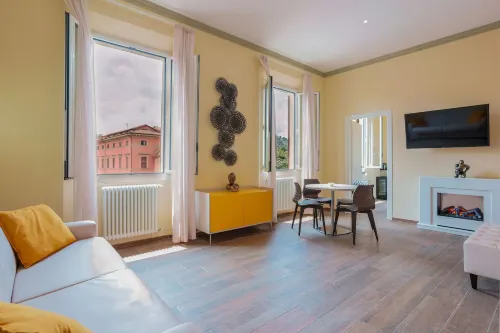 Attico di Via d'Azeglio - Bed and Breakfast