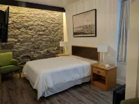 Auberge du Trésor Hotel di 