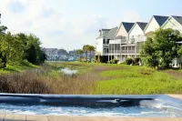 Water's Edge Inn - Adults Only Hotels in Folly Beach