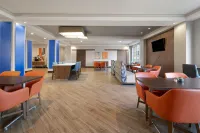 Holiday Inn Express & Suites AIKEN by IHG - 朝食
