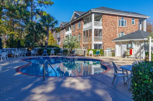 Spacious Patio and Modern Amenities - Gorgeous Golf Course Oasis Hotels in Horry County