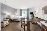 Candlewood Suites Pensacola - University Area Hotel a Ferry Pass
