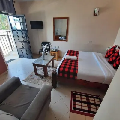Megg's Place Kisumu Hotels near Abindu Community Cultural Centre