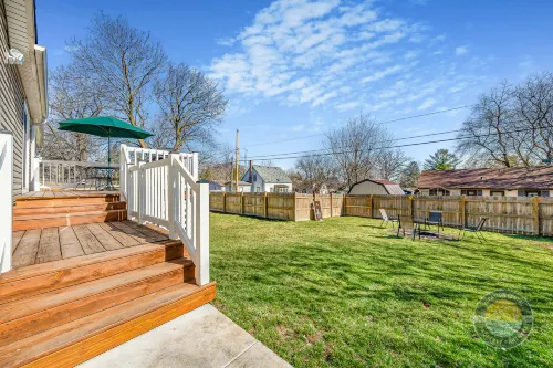 Private Game Room and Fenced Backyard Oasis - Charming Retreat Hotels in Lyons