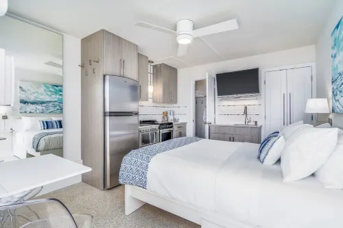 Modern Efficiency with Resort Style Amenities - Beautiful Coastal Haven Hotels in Brevard County